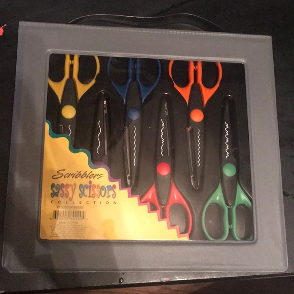 Scissors - Picture 2 of 2